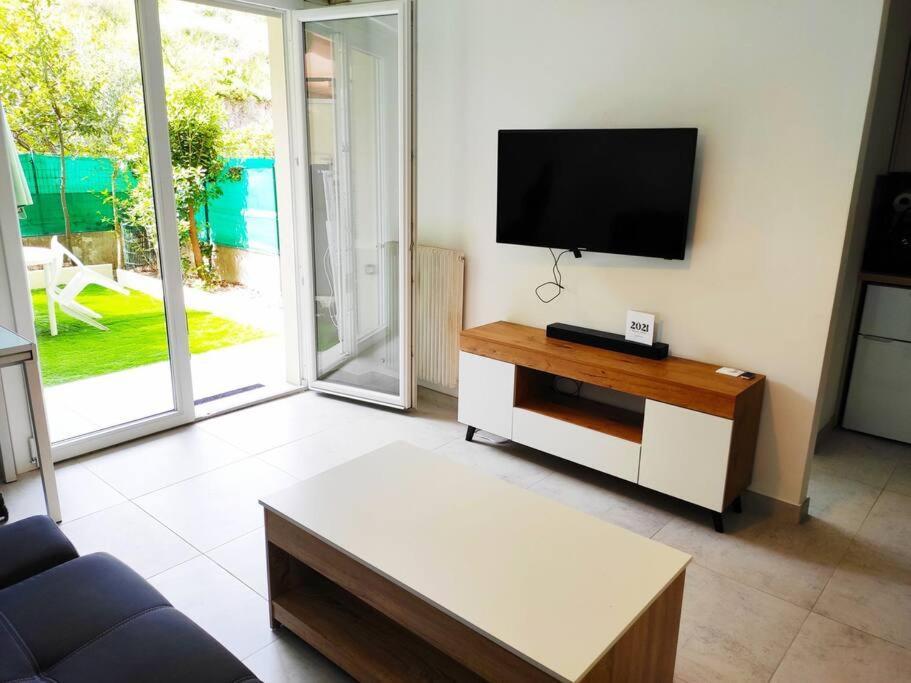 Menton, Appartement/Jardin, Proche Mer Et Centre Exteriör bild
