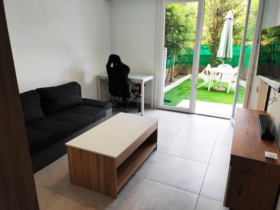 Menton, Appartement/Jardin, Proche Mer Et Centre Exteriör bild